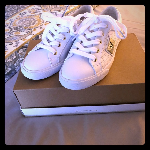 Guess women tennis shoes - Picture 1 of 4